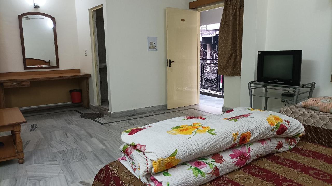 Hotel Siddharth Dehradun Eksteriør billede